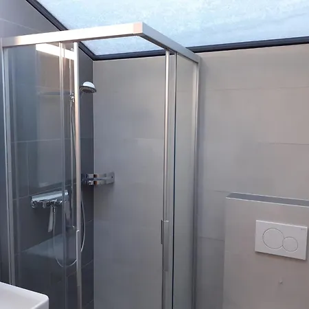 Lägenhet Floralpina By Interhome